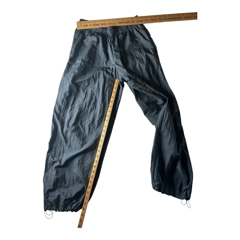 Athleta Black Nylon Parachute Cargo Jogger‎ Pants Women's Small Petite